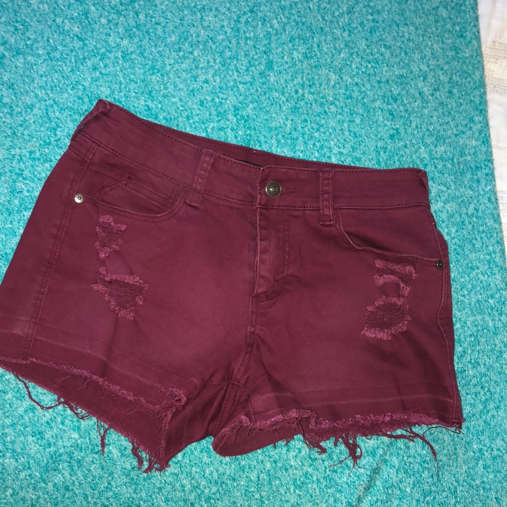 Burgundy mid rise shorts